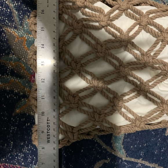 Macrame shoulder bag with long strap - Picture 4 of 8